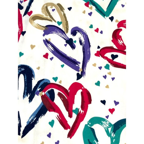 Cherokee Heartbeat Print V-Neck Scrub Top - Picture 9 of 10